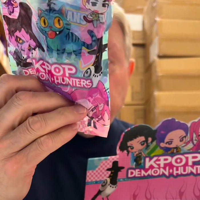 KPOP DEMON HUNTERS Ver. 1 - Blind Bag Keychain Featuring Adorable Character Designs and Collectible Elements