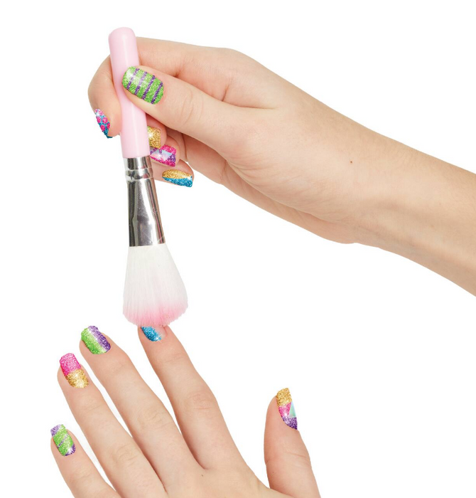 Make It Real™ Party Nails Glitter Nail Studio